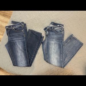 Two pairs of Maurices size 6 regular jeans